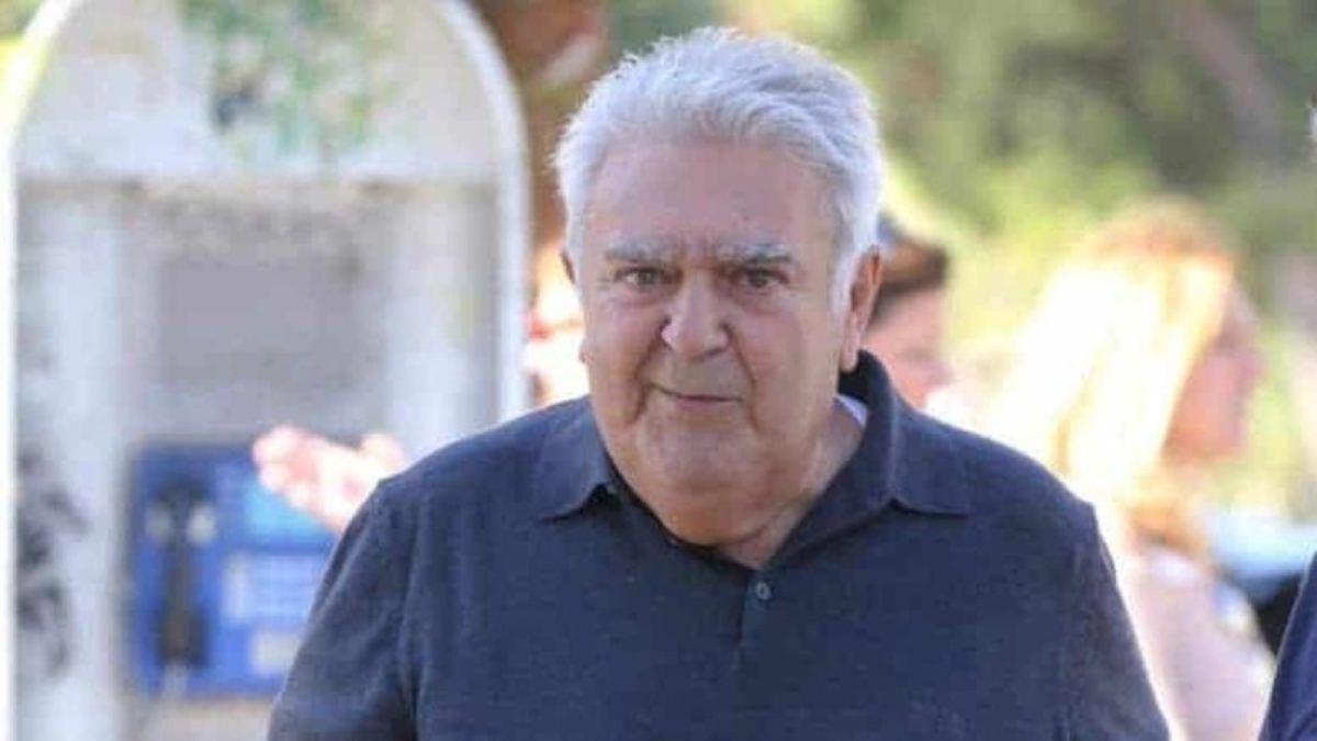 Κόλαφος ο Πασχάλης Τερζής: «Ήμουν 20 χρόνια τραγουδιστής της πείνας»