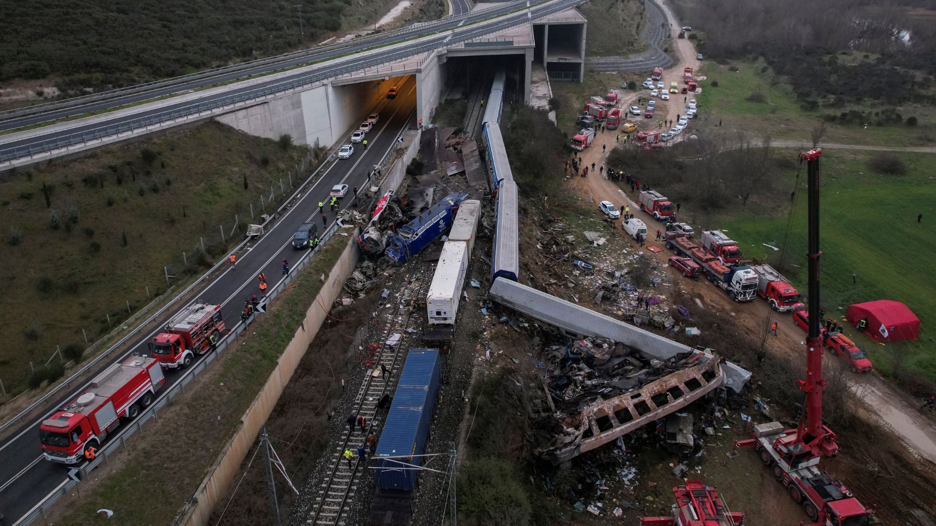 «Φταίνε αυτοί που κυβερνούν, να καούν. Αφήστε τουλάχιστον να τη δω στο πλάνο»: Ράκος η γιαγιά της Φραντζέσκας