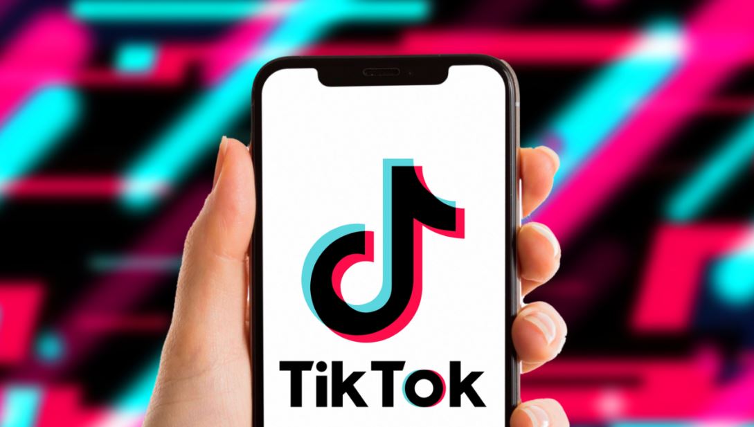 TikTok: Βάζει όριο σε ανήλικους τη μία ώρα την ημέρα!