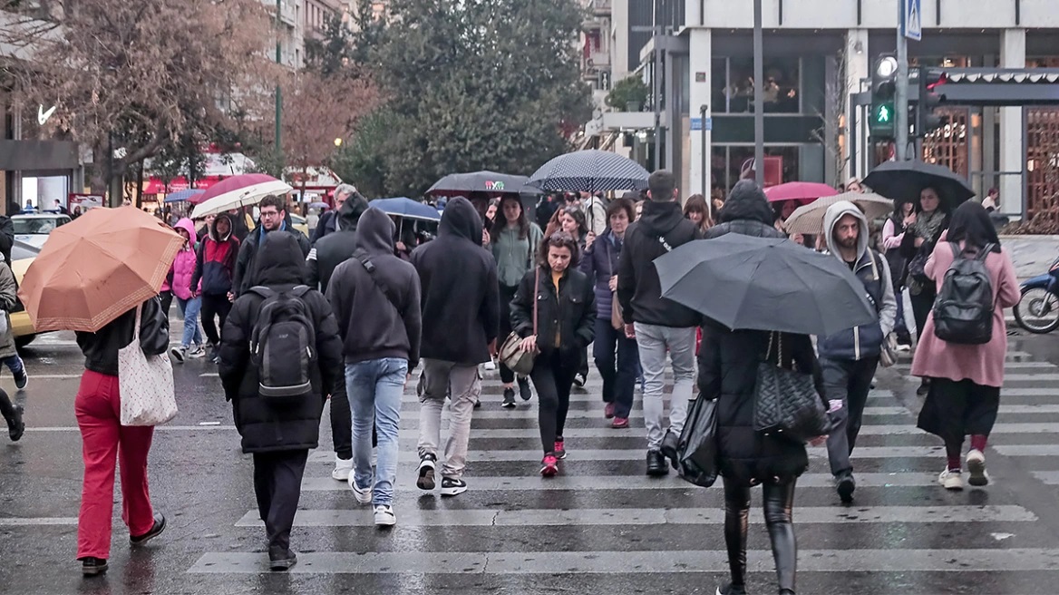 Καιρός: Από την καλοκαιρία στο φθινόπωρο – Πάνω από 10 βαθμούς χαμηλότερη θερμοκρασία την άλλη βδομάδα