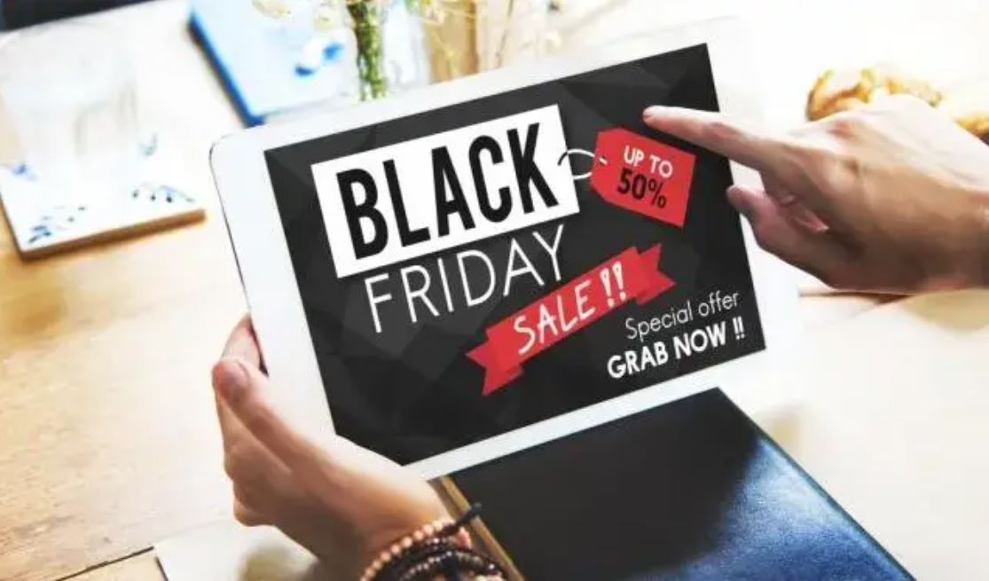 Τι αγόρασαν οι Έλληνες στο Black Friday – Τα top10 προϊόντα στο Skroutz