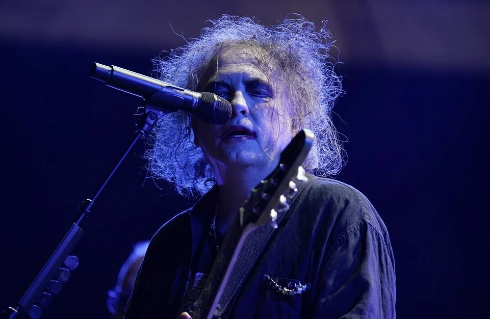 Οι «The Cure» κυκλοφόρησαν το «Alone», το πρώτο νέο του τραγούδι εδώ και 16 χρόνια