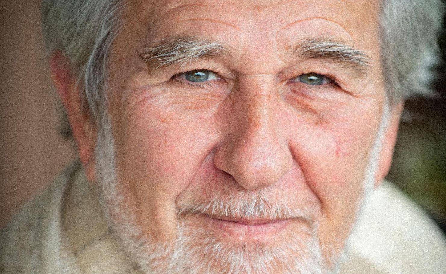 Dr Bruce Lipton: Οι σκέψεις σας επιδρούν στα κύτταρά σας